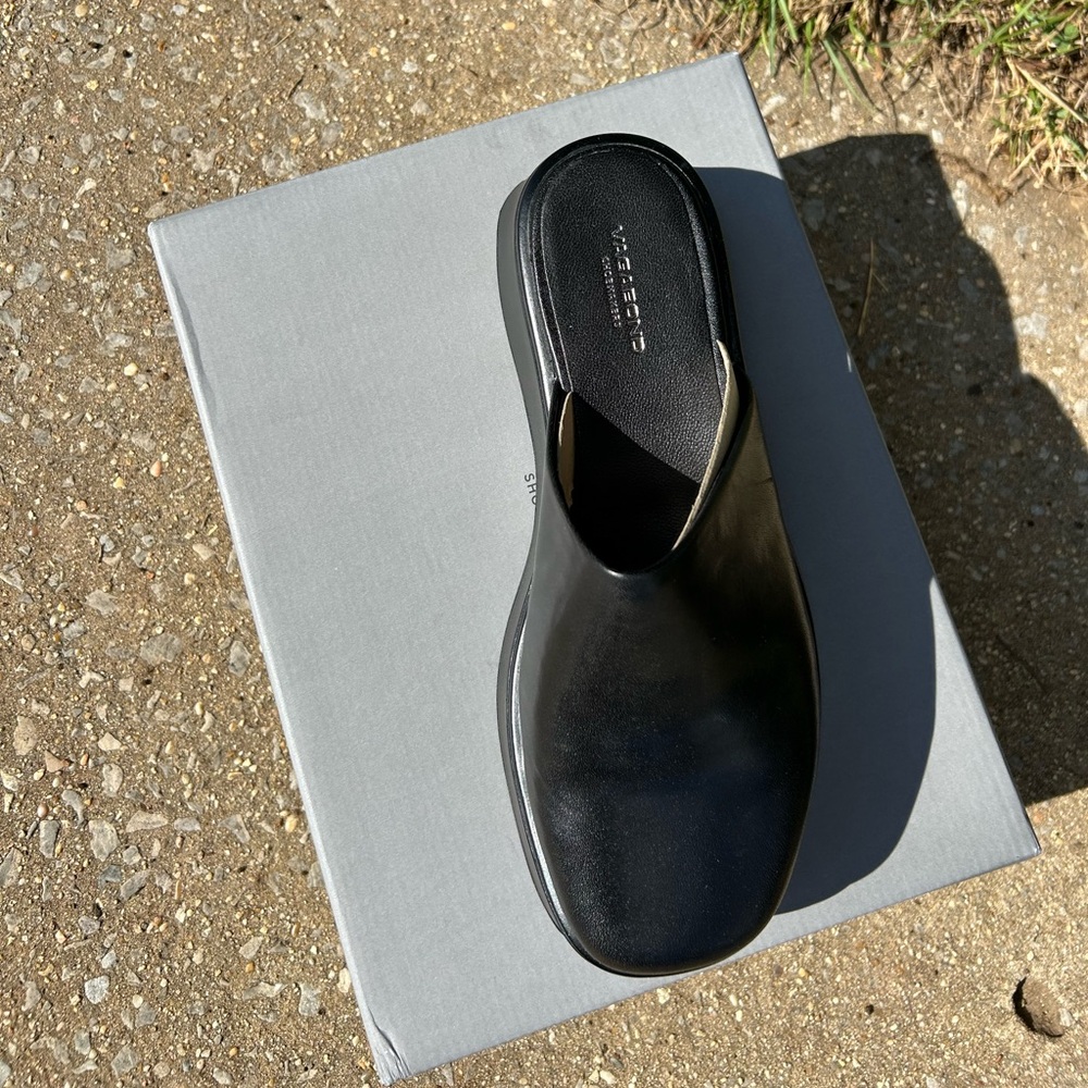 Vagabond Shoemakers Leather mules/clogs - NWT - Picture 2 of 7